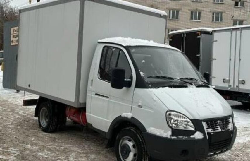 ГАЗ — 33025